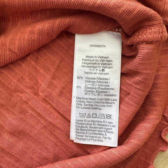 Madewell v-neck ribbed button henley ruffled short-sleeve t-shirt - Picture 4 of 6